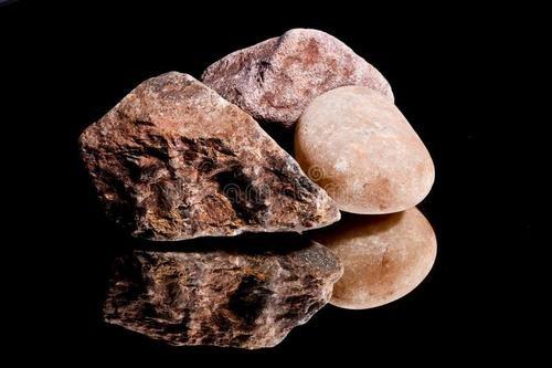 金属矿检测产品主要检测产品:白铅矿,铋矿石,磁铁矿,多金属矿石,钒矿